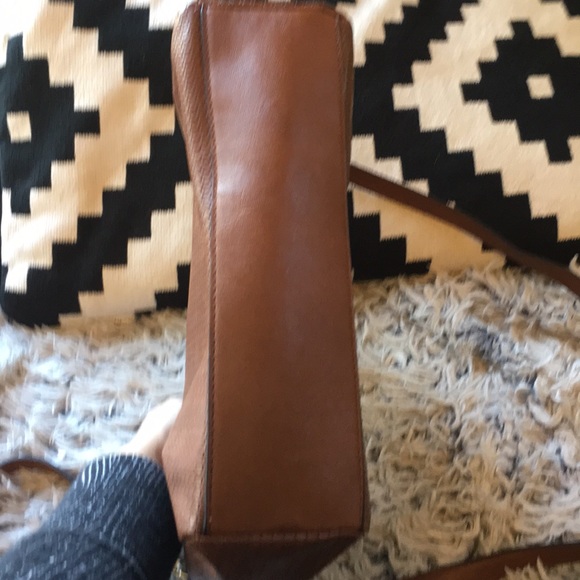 Relic vegan tote with crossbody strap - Picture 4 of 7